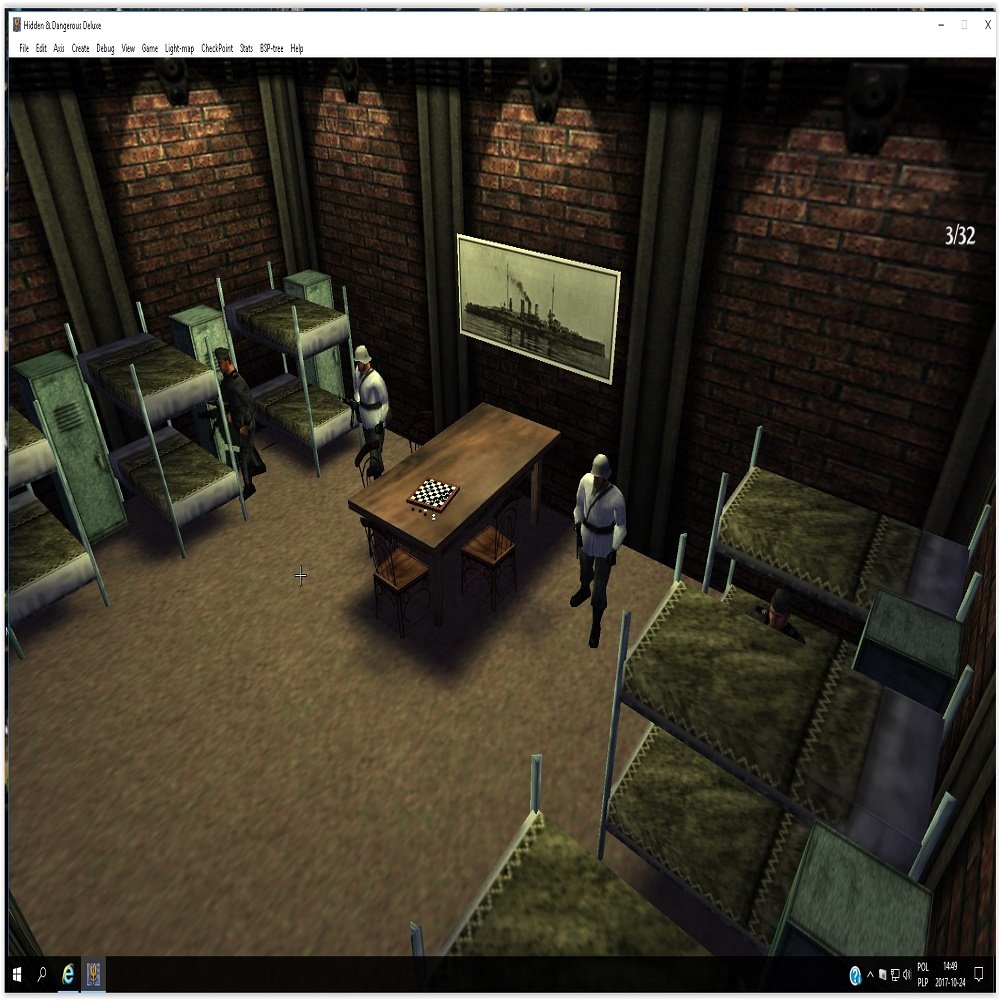 2 German guards in white uniforms.JPG