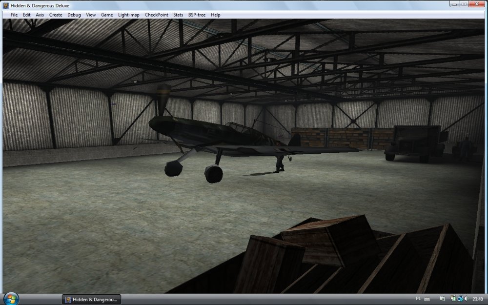 hangar 2.JPG